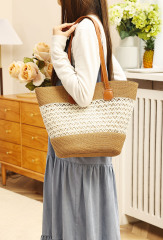 Fashionable Summer Beach Travel Straw Bag Handbag Underarm Bag for Outing