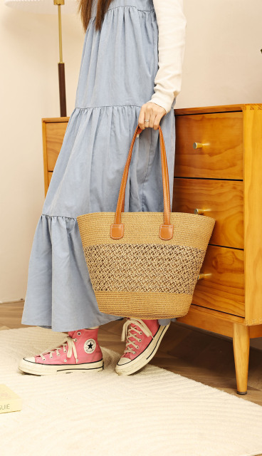 Fashionable Summer Beach Travel Straw Bag Handbag Underarm Bag for Outing
