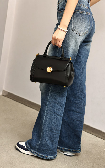 New Stylish PU Leather Handbag Perfect for Shoulder Underarm Carry Ideal for Daily Use