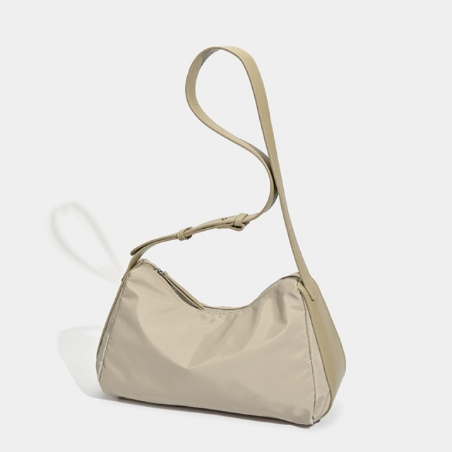 Modern Slouchy Hobo Bag in Versatile Colors with Adjustable Strap for Effortless Daily Styling