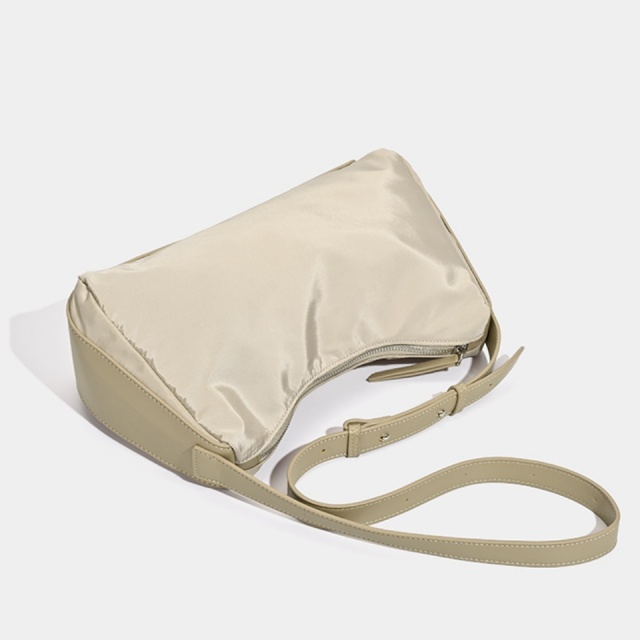 Modern Slouchy Hobo Bag in Versatile Colors with Adjustable Strap for Effortless Daily Styling