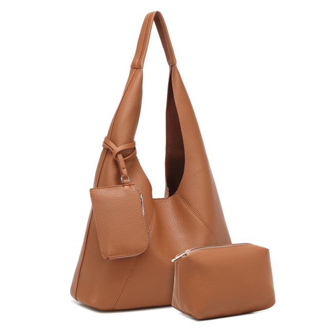 Timeless Hobo Bag in Classic Colors with Practical Detachable Pouches