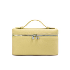 Chick Yellow，