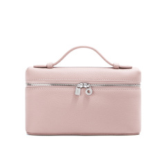 Pink，