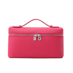 Lipstick Pink，