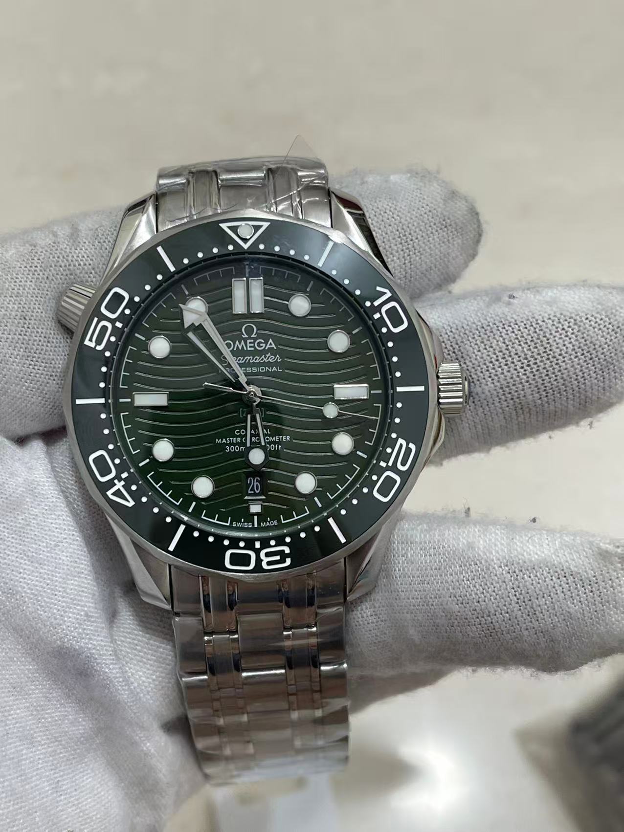 Omega 0419,Omega