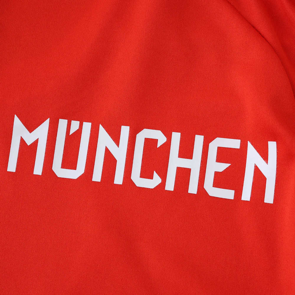 2526 Fußball-Club Bayern München home Fan version