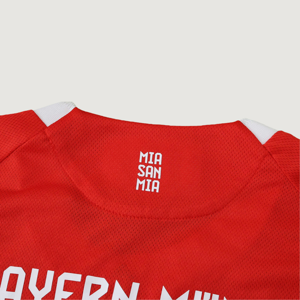 2526 Fußball-Club Bayern München home player version