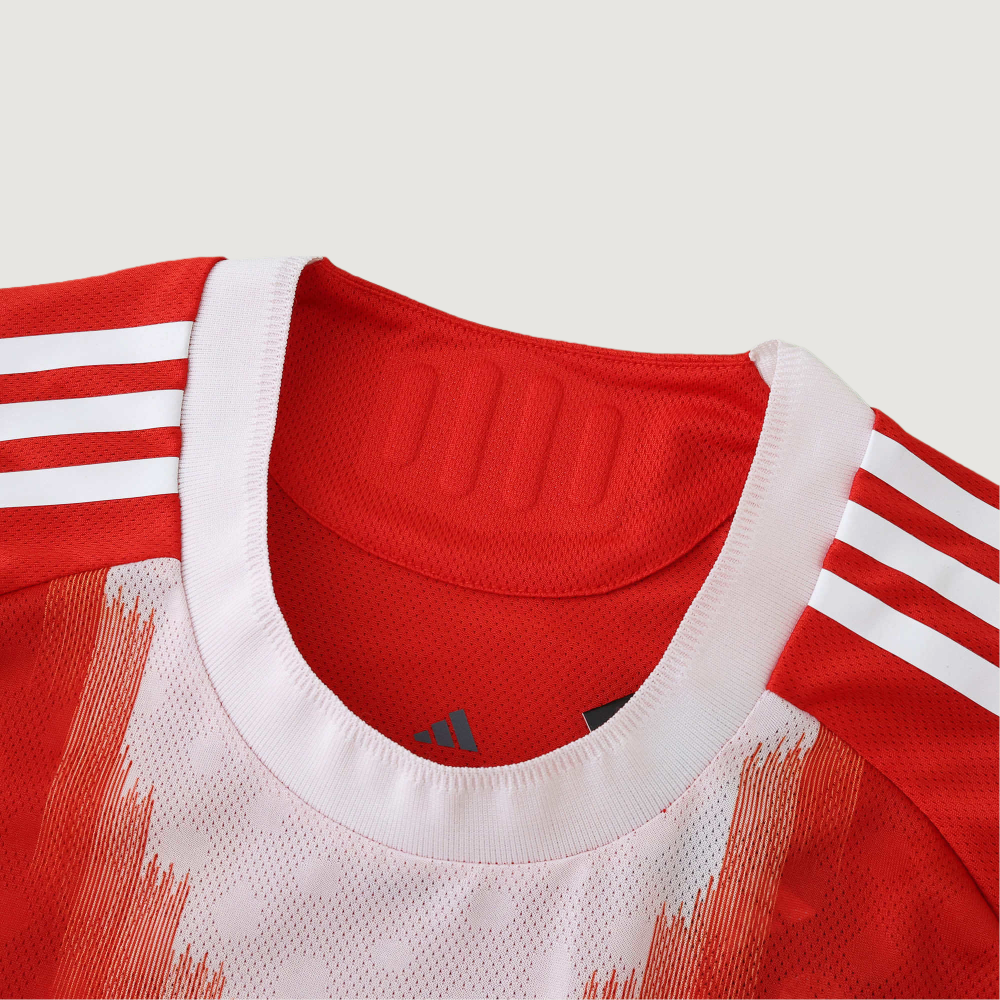 2526 Fußball-Club Bayern München home player version