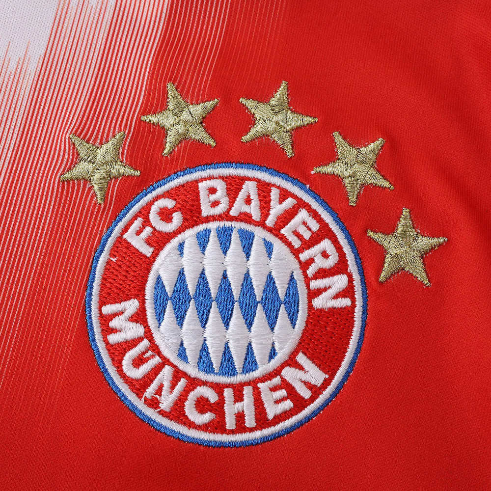 2526 Fußball-Club Bayern München home Fan version