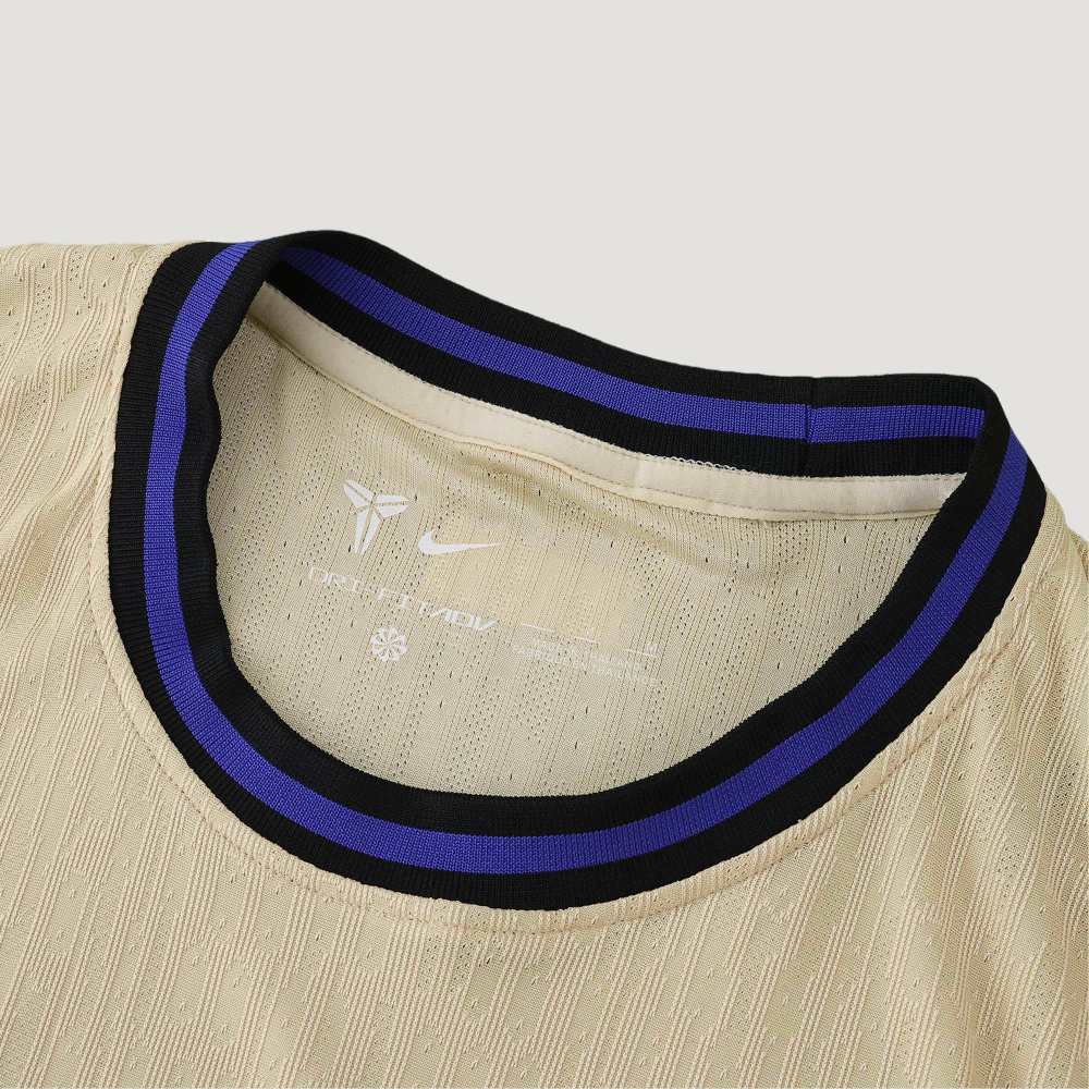 2526 FC Barcelona / Barça away Player version