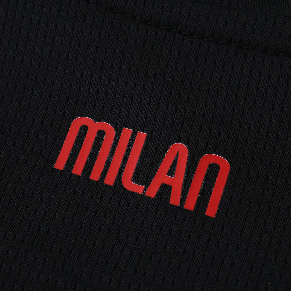 2526 A.C. Milan home Fan version