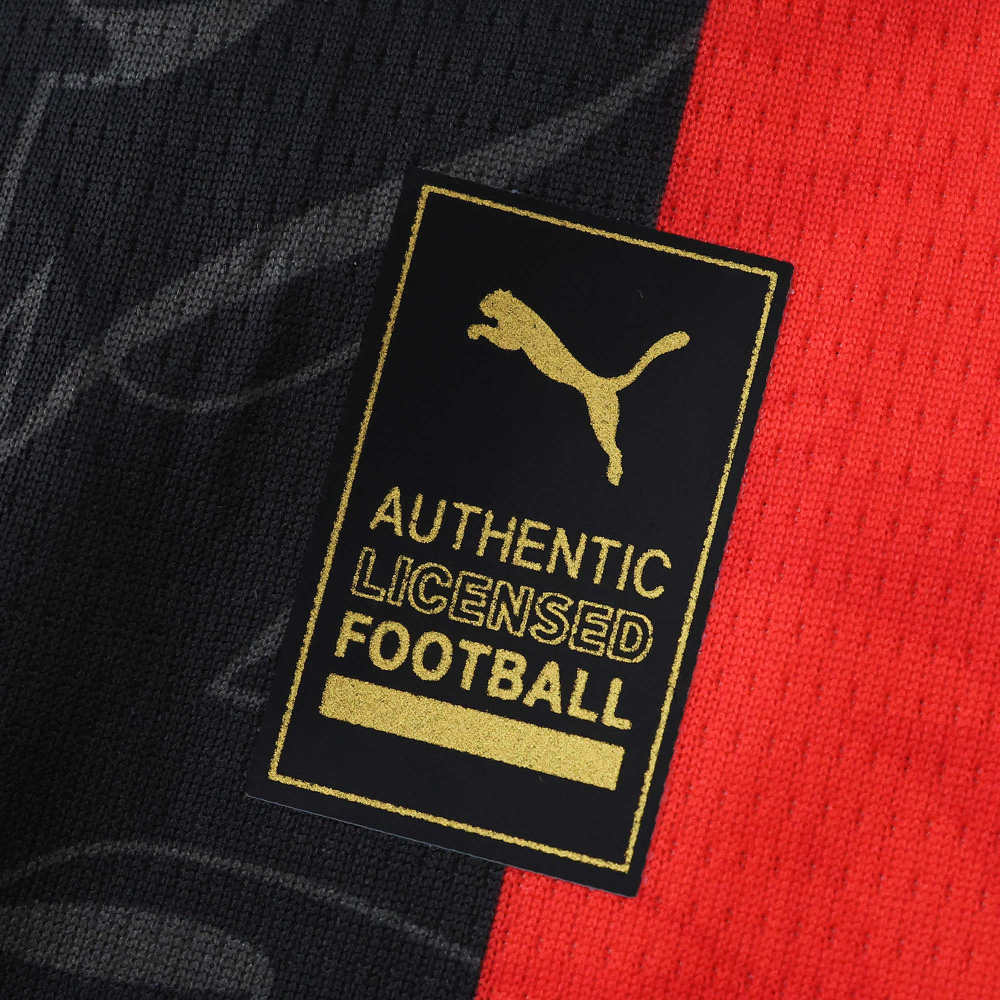 2526 A.C. Milan home Fan version