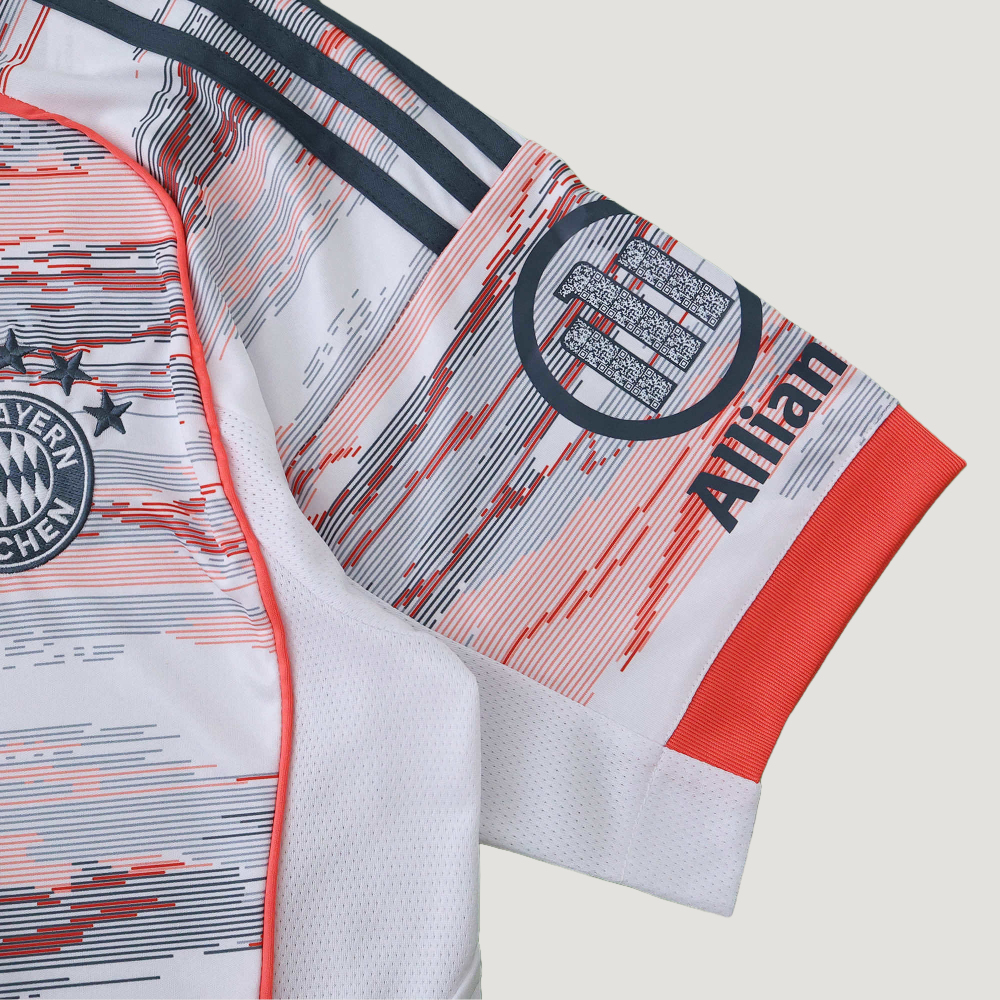 2526 Fußball-Club Bayern München away Fan version