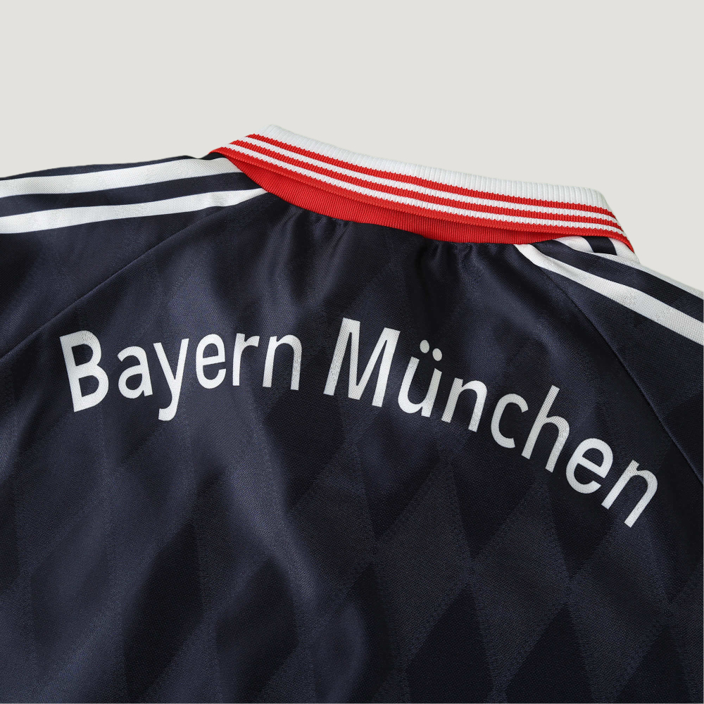 9799 Fußball-Club Bayern München home retro version