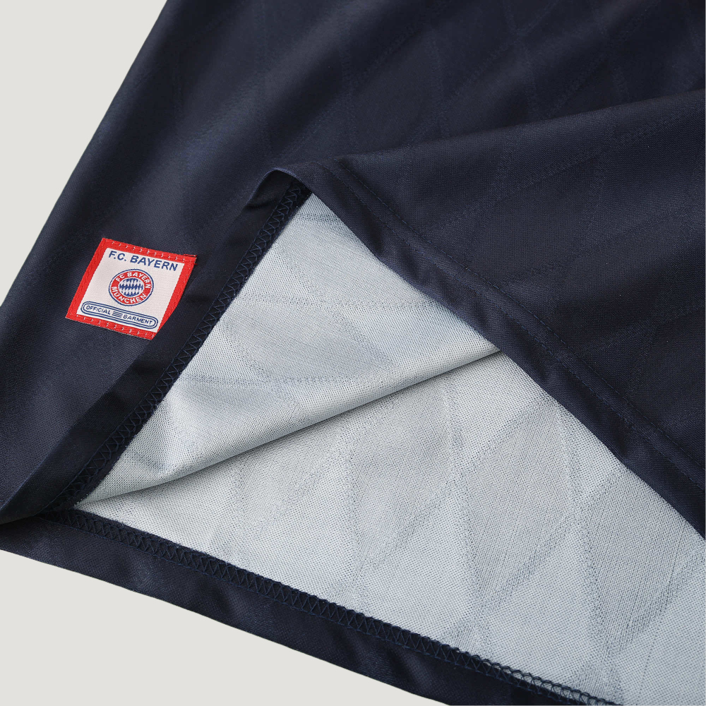 9799 Fußball-Club Bayern München home retro version