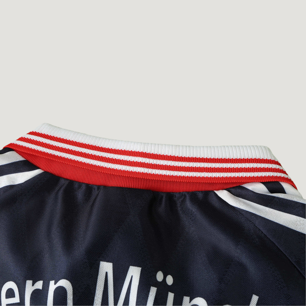 9799 Fußball-Club Bayern München home retro version