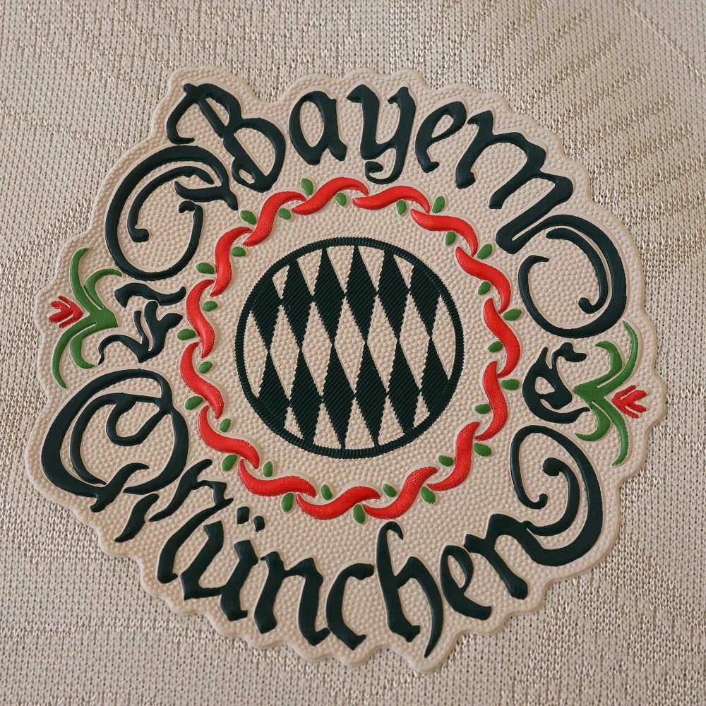 2526 Fußball-Club Bayern München Oktoberfest Player version