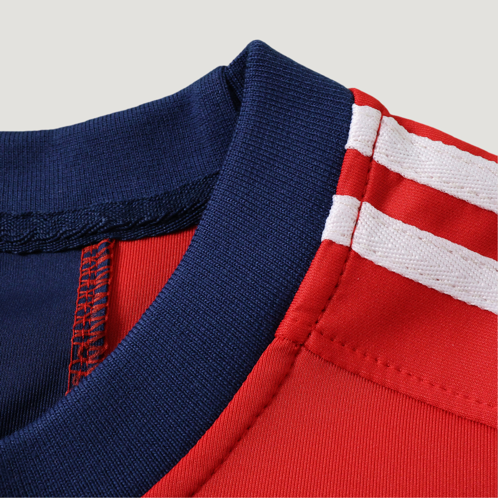 2526 Fußball-Club Bayern München Sweatshirt long sleeved