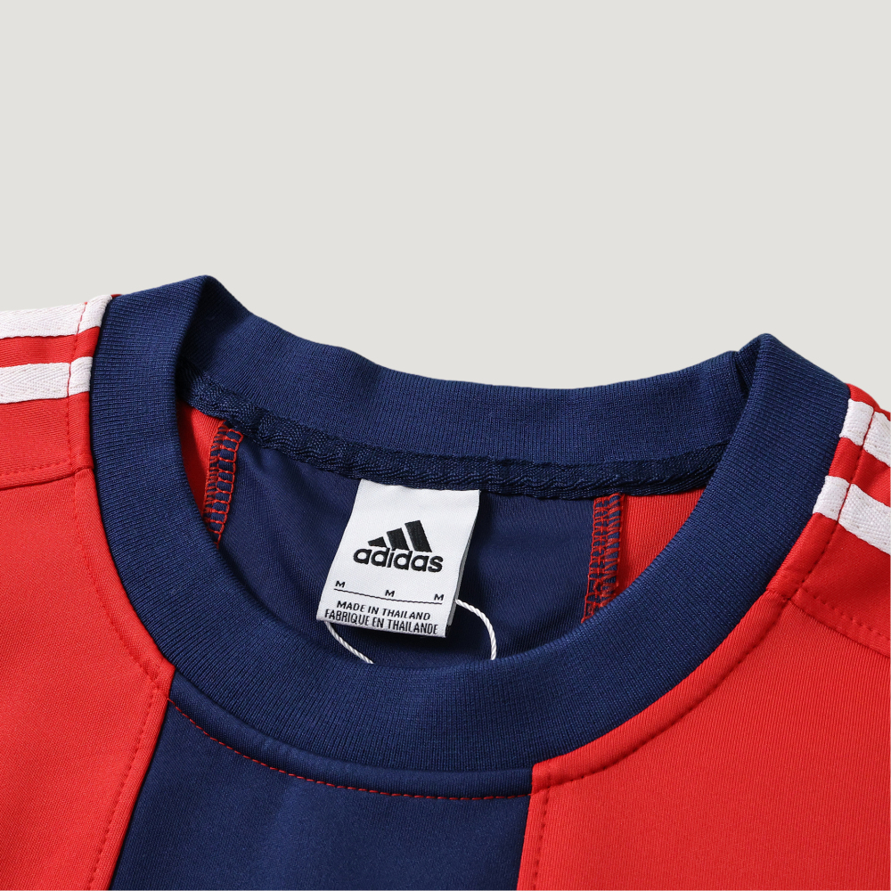 2526 Fußball-Club Bayern München Sweatshirt long sleeved