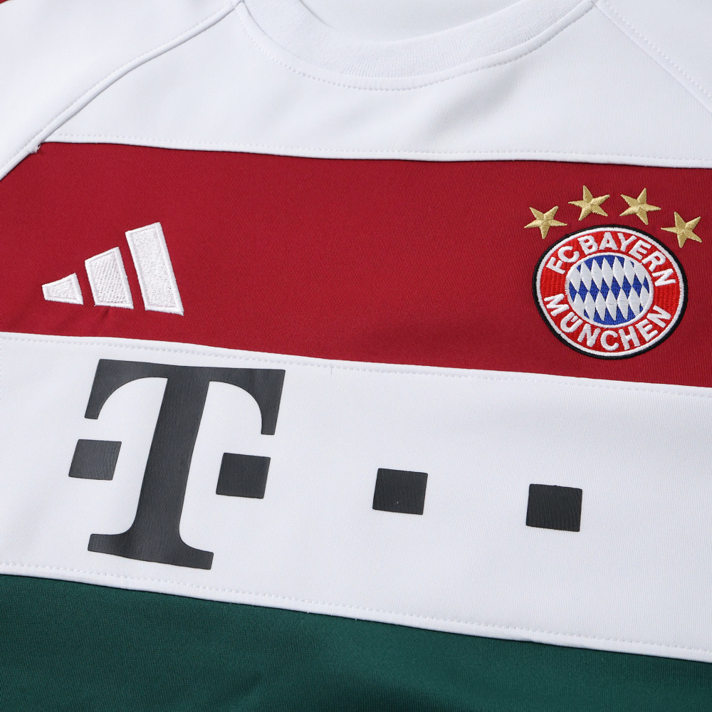 2526 Fußball-Club Bayern München