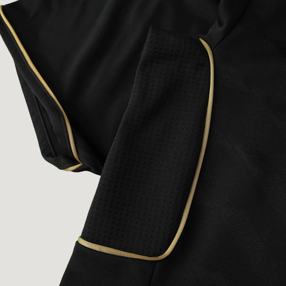1213 Real Madrid away retro version