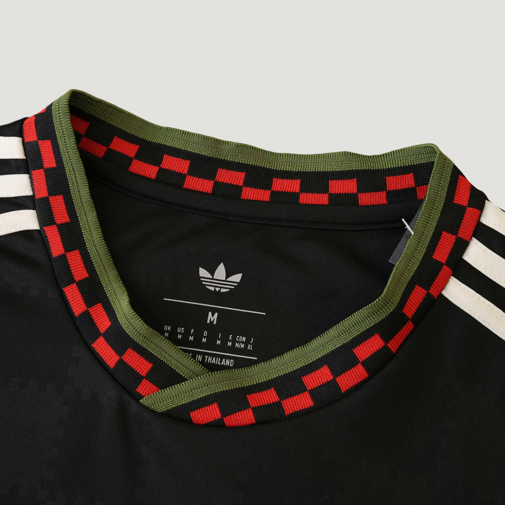 2526 Fußball-Club Bayern München third Fan version