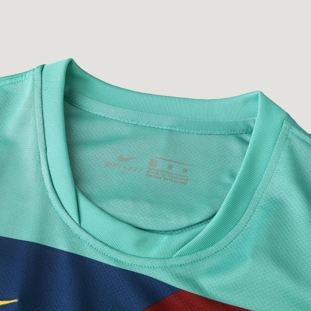 1011 FC Barcelona / Barça away retro Fan version