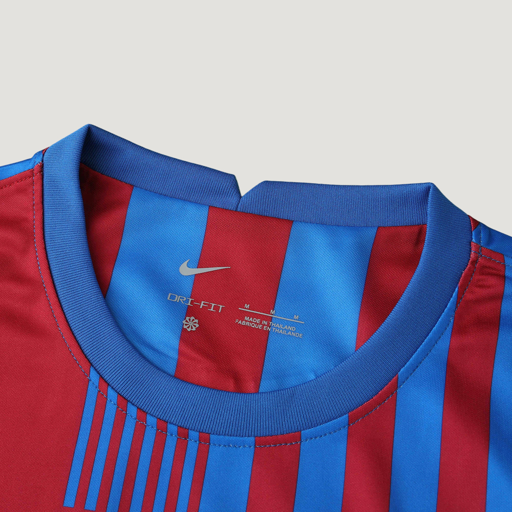 2122 FC Barcelona / Barça home retro version