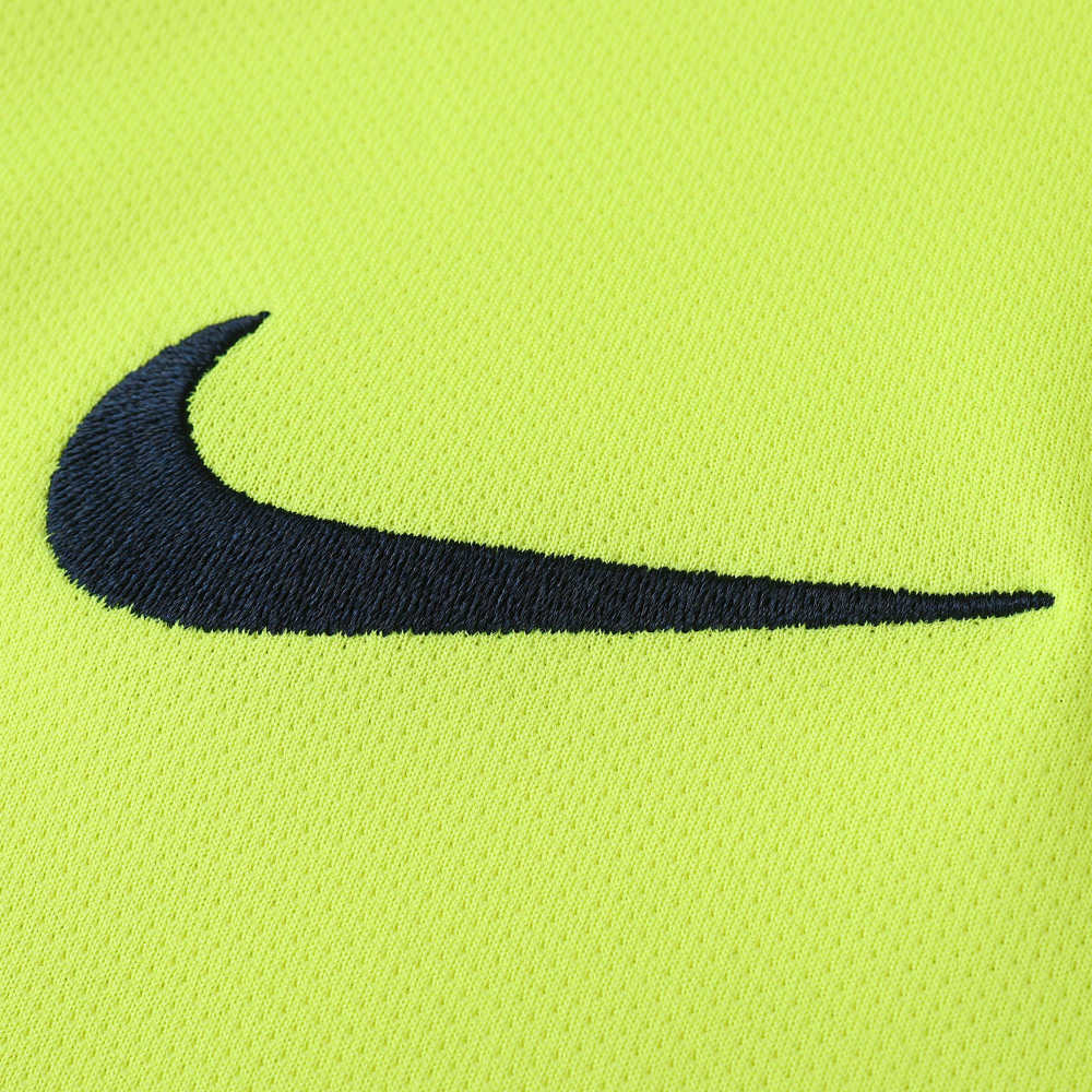 1415 FC Barcelona / Barça away retro version