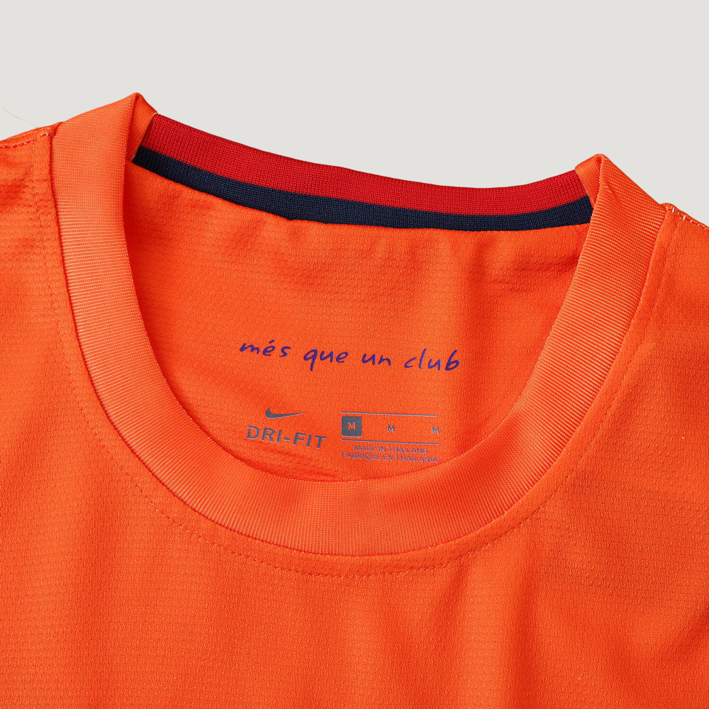 1213 FC Barcelona / Barça away retro version