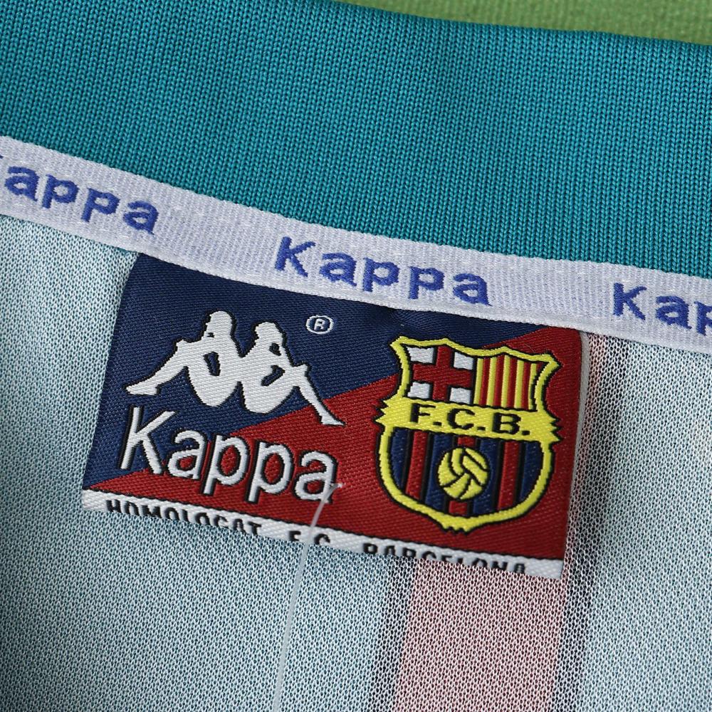 9697 FC Barcelona / Barça away retro version