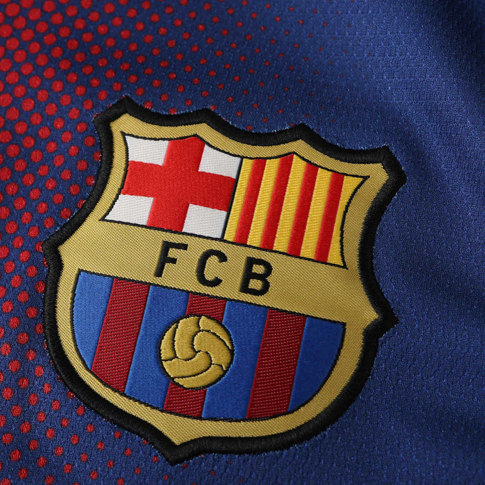 1213 FC Barcelona / Barça away retro version