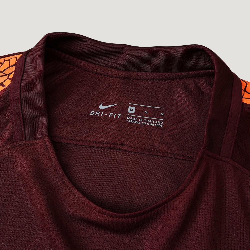 1718 FC Barcelona / Barça third retro version