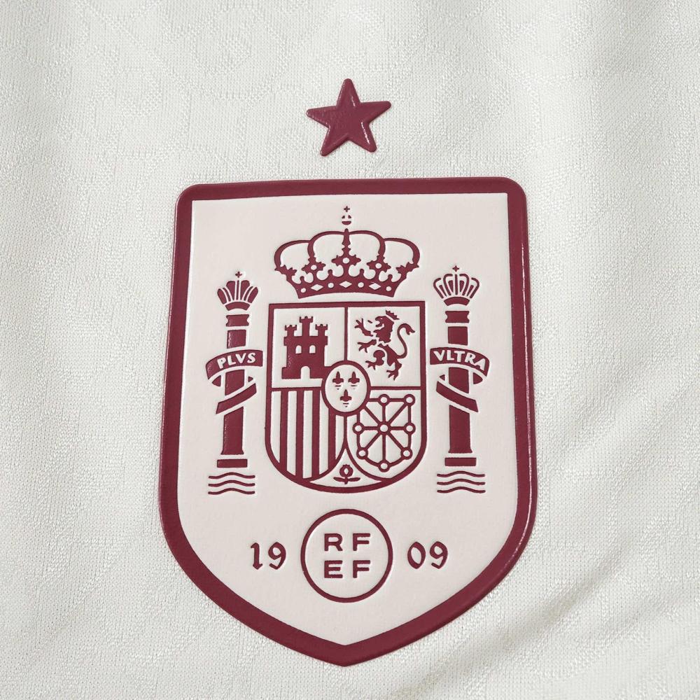 2026 FIFA World Cup Spain away Long sleeved Player version
