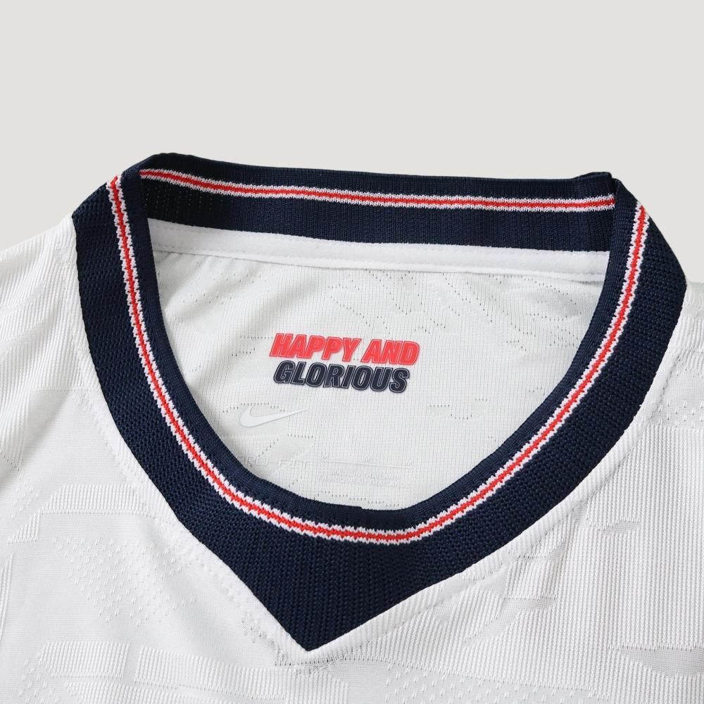 2026 FIFA World Cup England home Long sleeved Player version