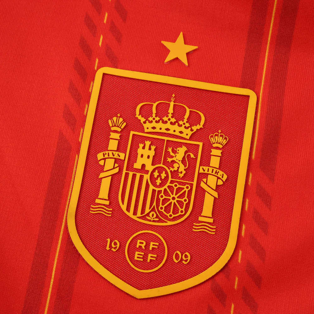 Spain 2026 Home Kids kit