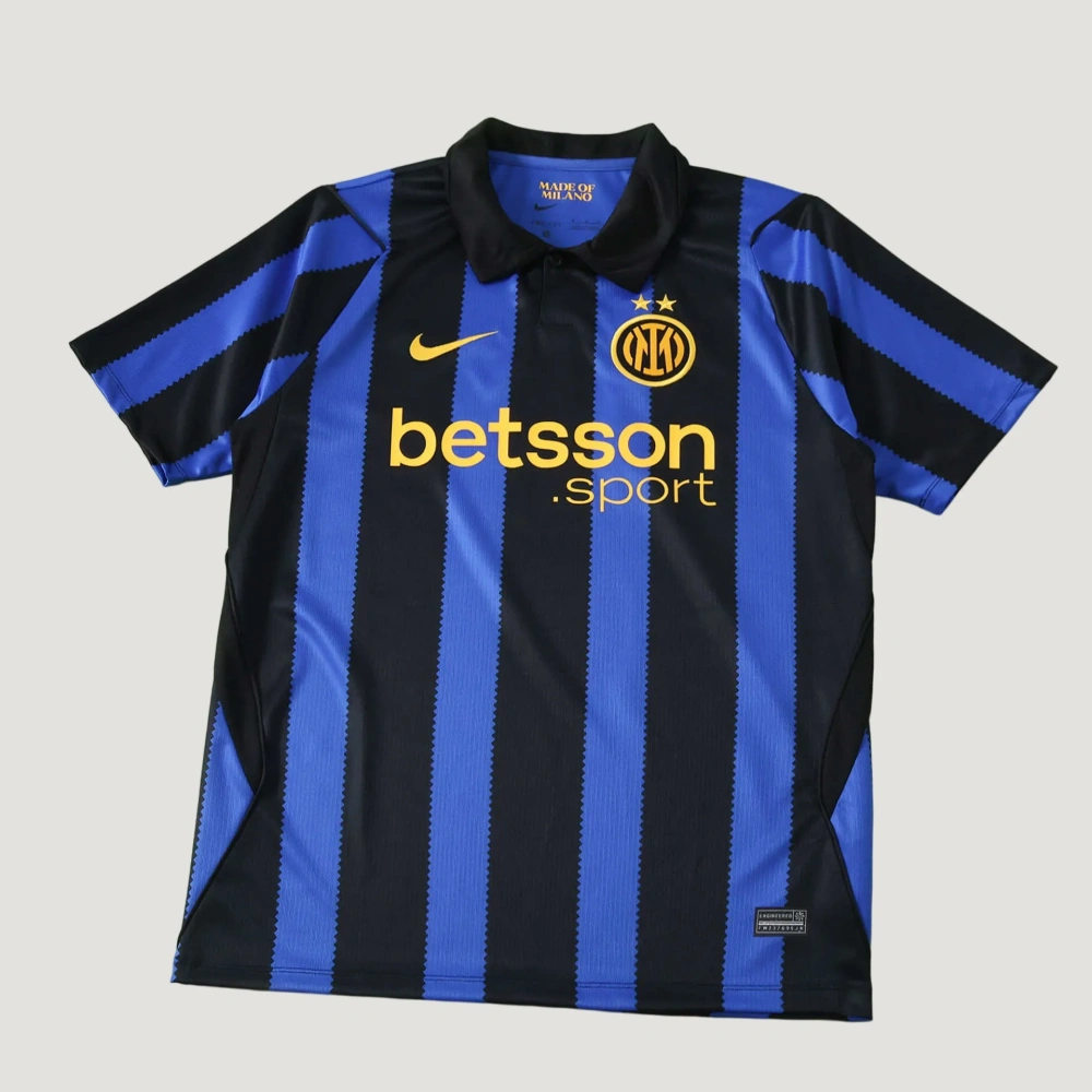 F.C. Internazionale Milano 2627 Home Fan version