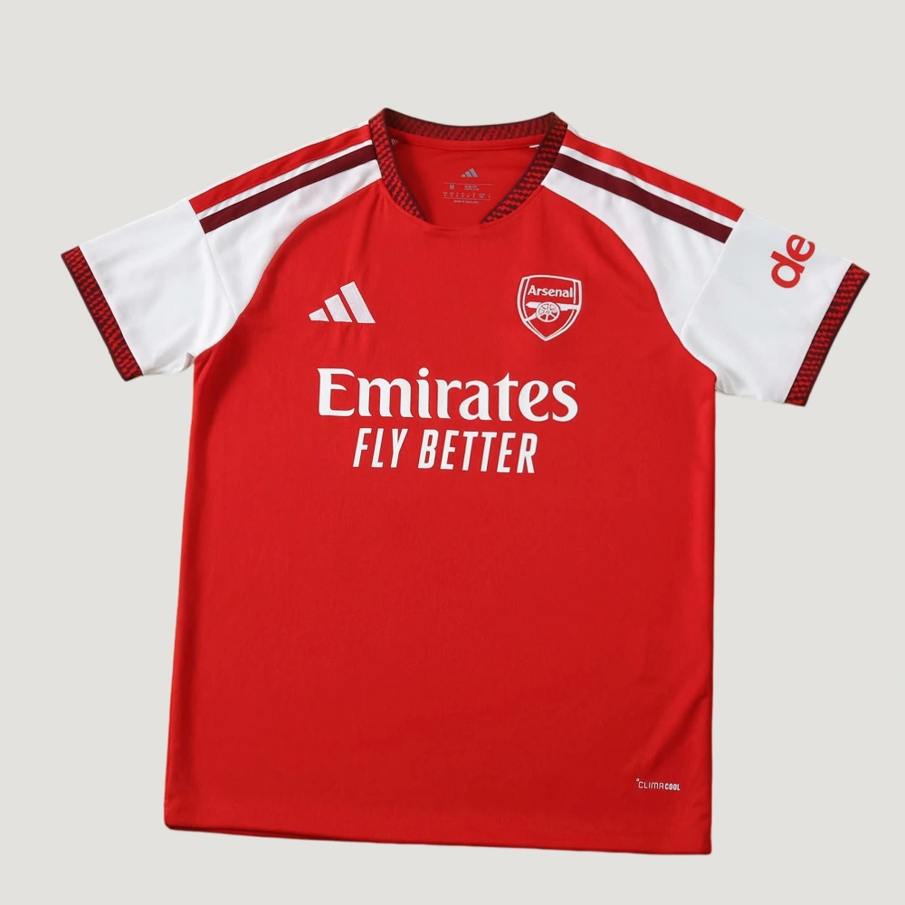 Arsenal F.C. 2627 home Fan version