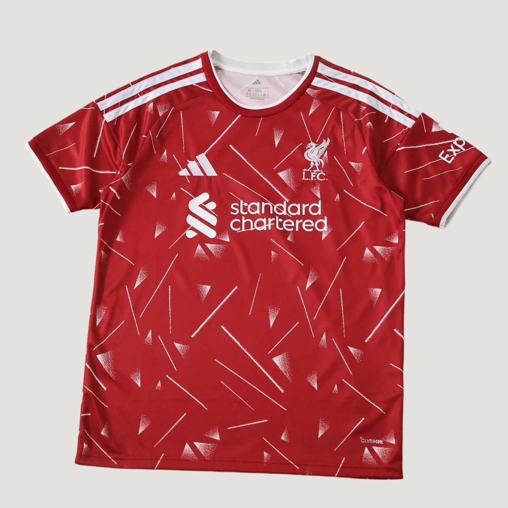 Liverpool F.C. 2627 Home Fan version