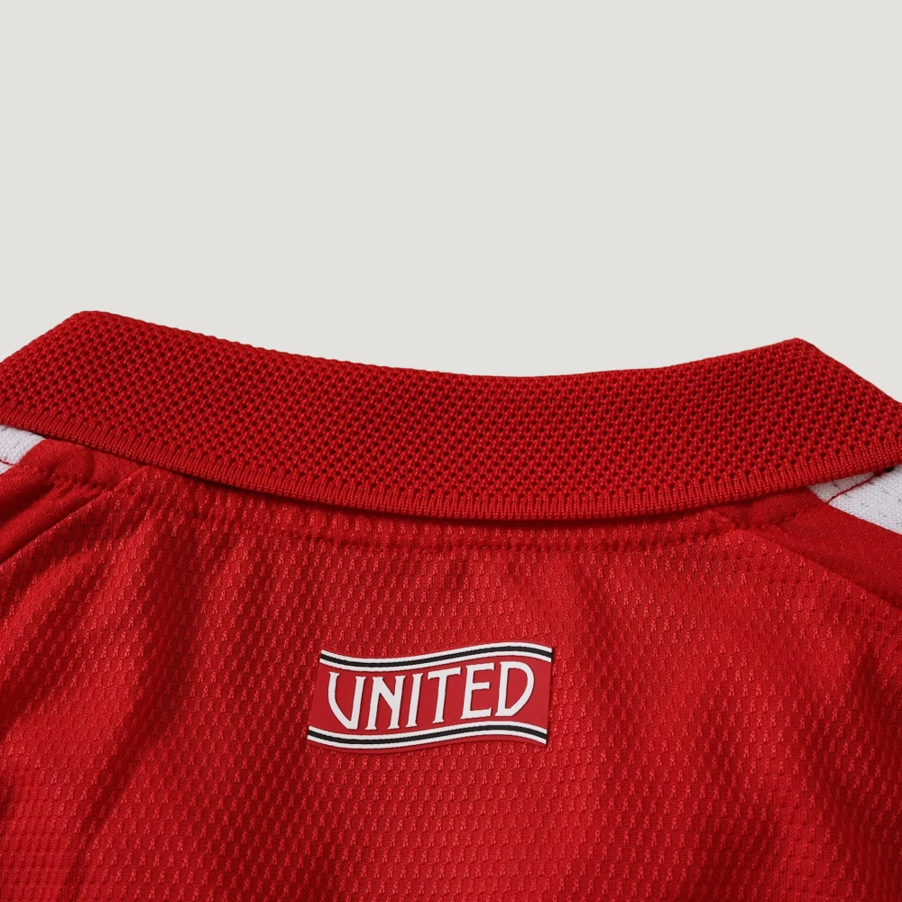 Manchester United F.C. 2627 Home Player version