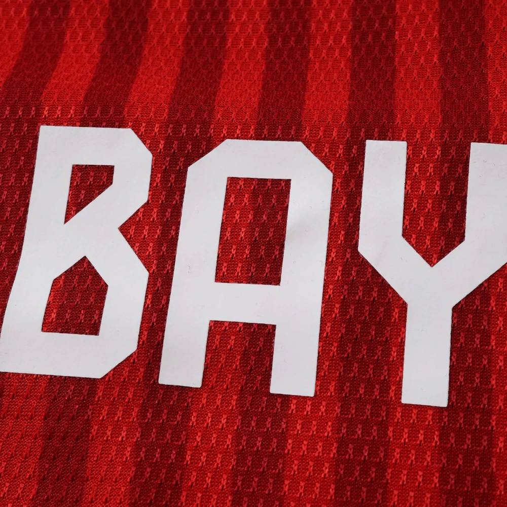FC Bayern München 2627 Home Long sleeved Player version
