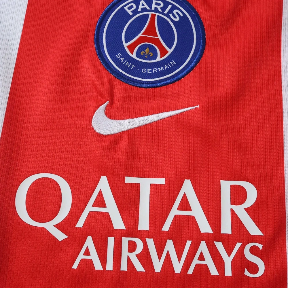 Paris Saint-Germain F.C. 2627 Home Fan version