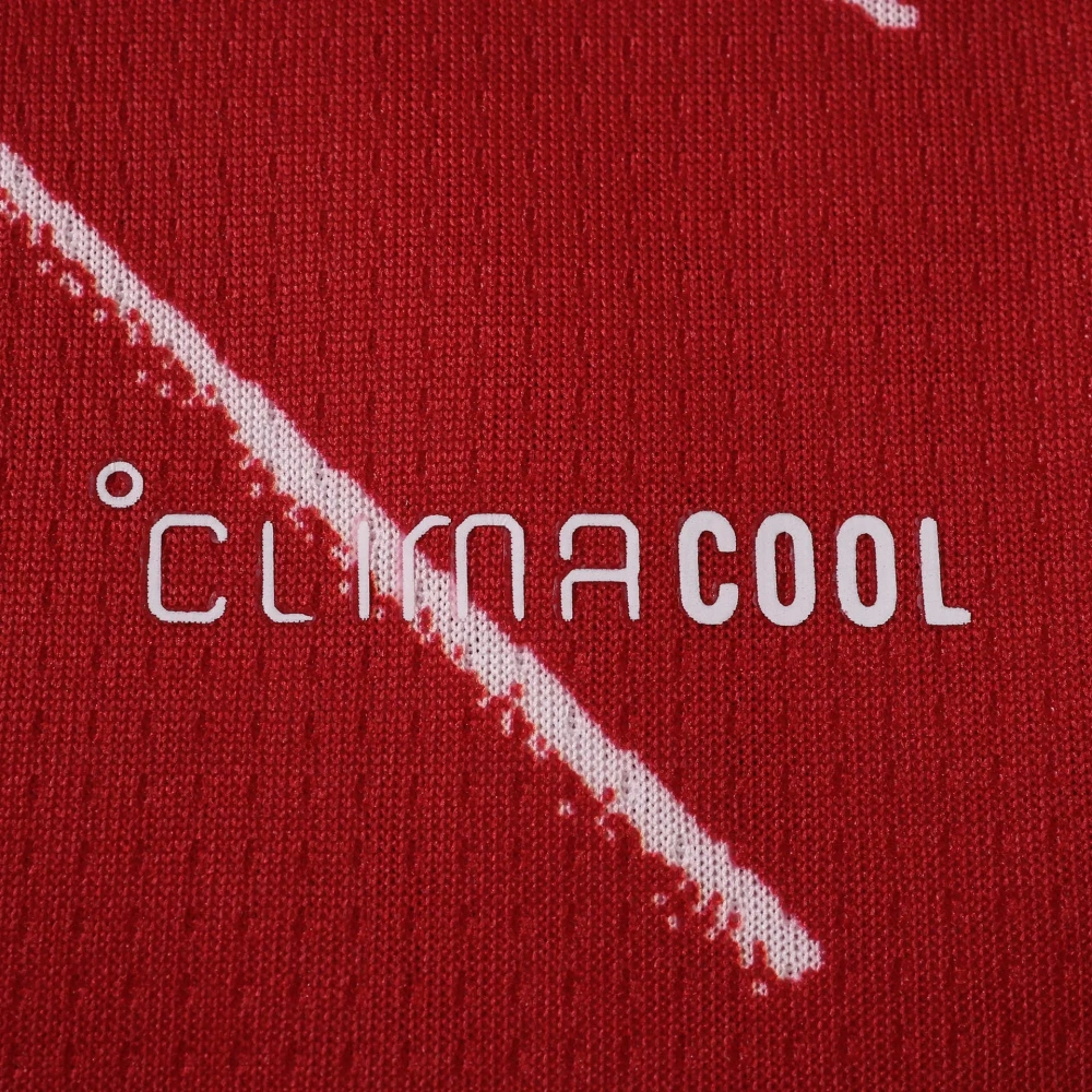 Liverpool F.C. 2627 Home Kids kit