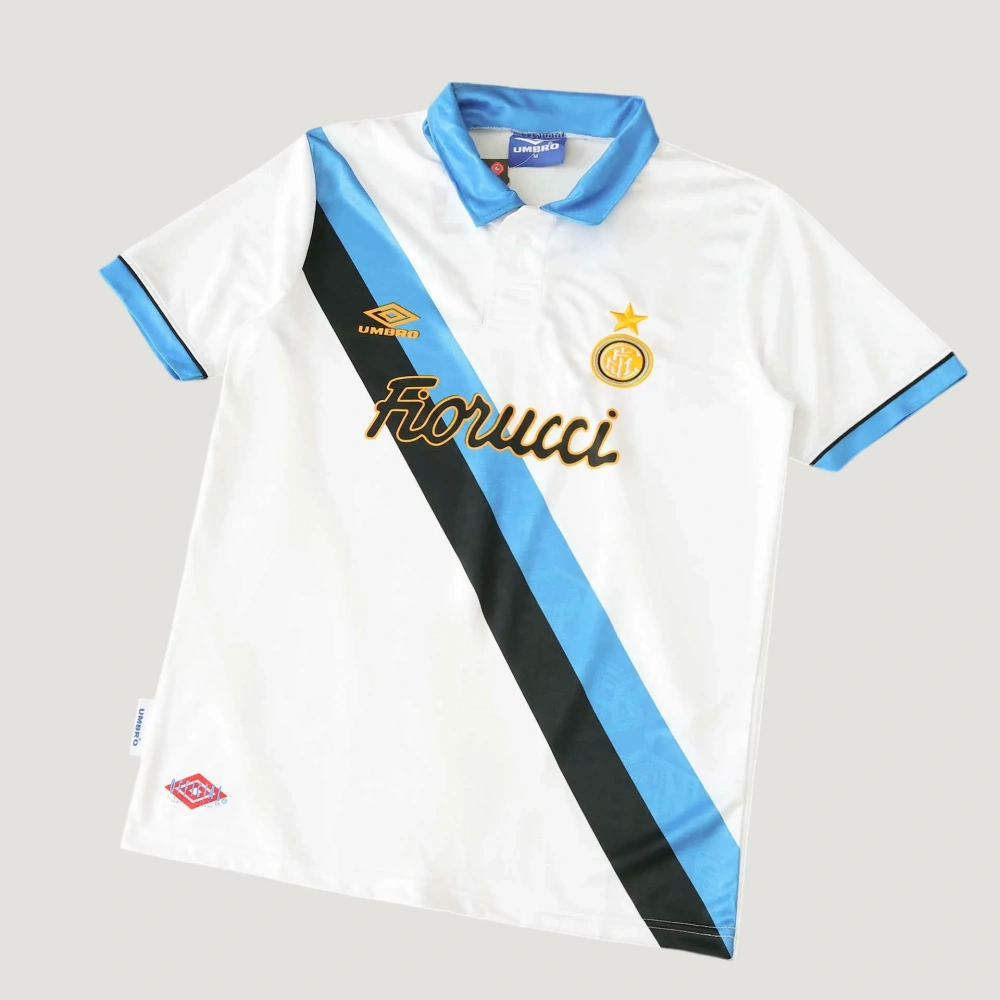 F.C. Internazionale Milano 9495 Away retro version