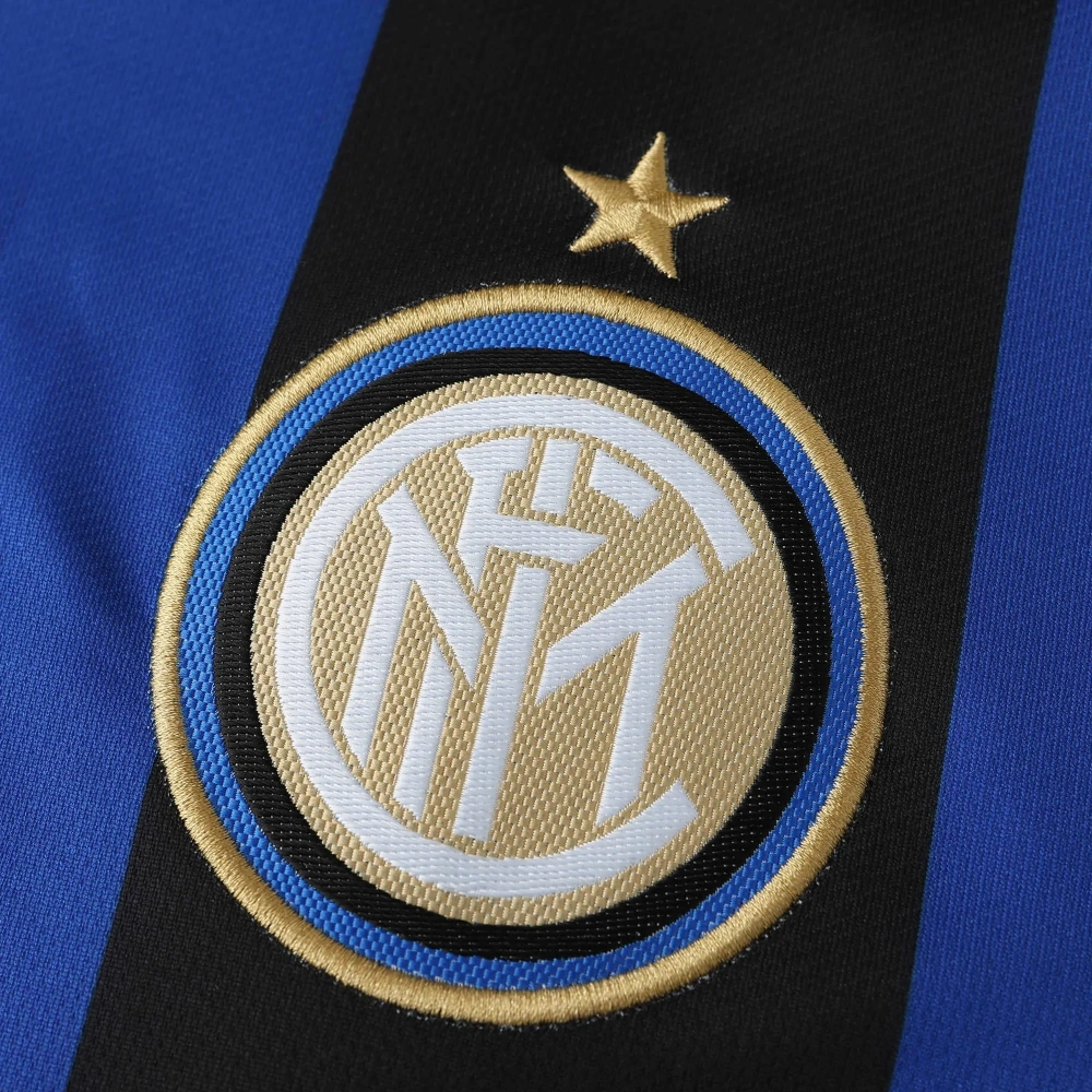 F.C. Internazionale Milano 0809 Home retro version
