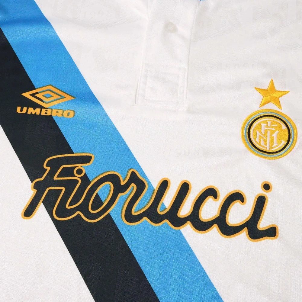 F.C. Internazionale Milano 9495 Away retro version