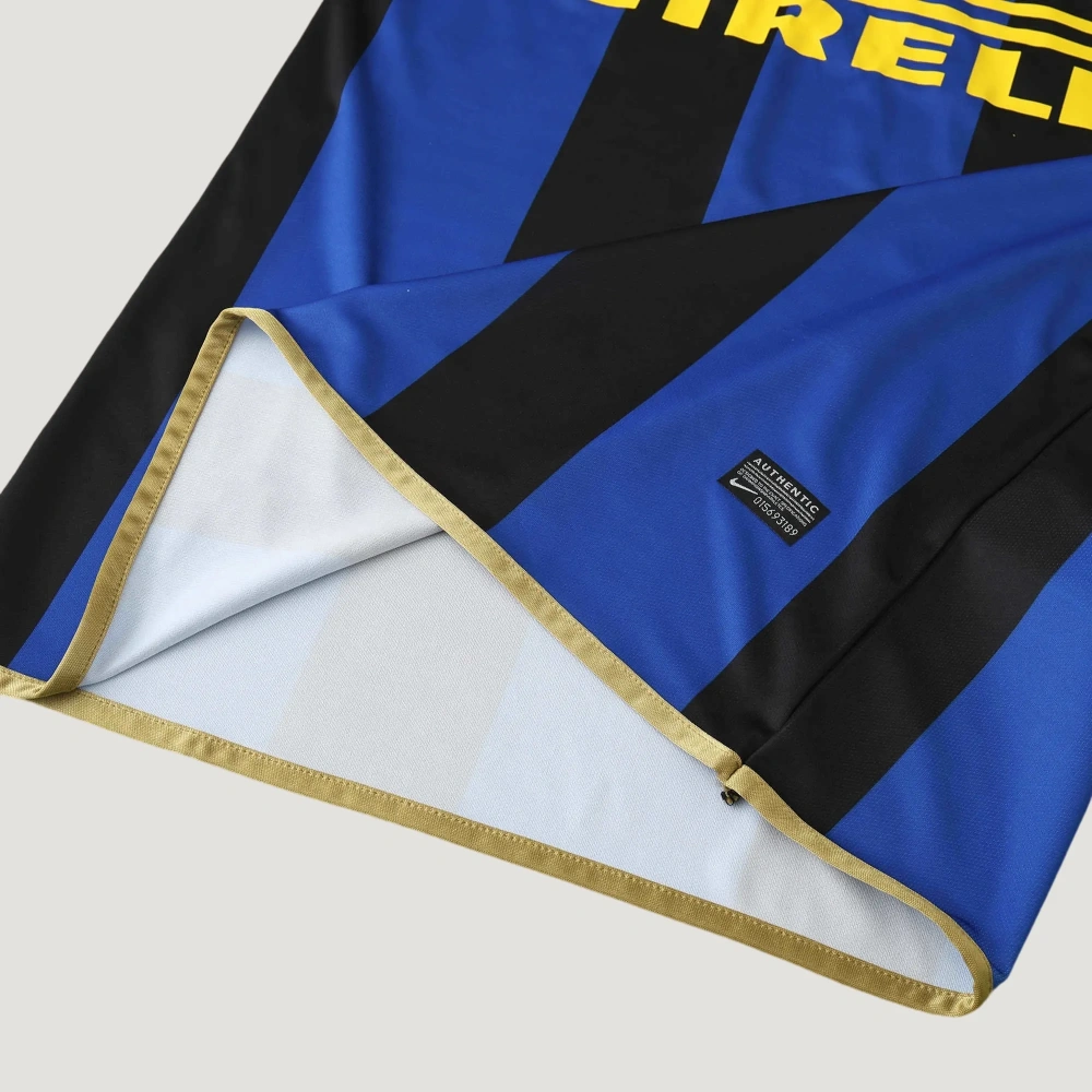 F.C. Internazionale Milano 0809 Home retro version