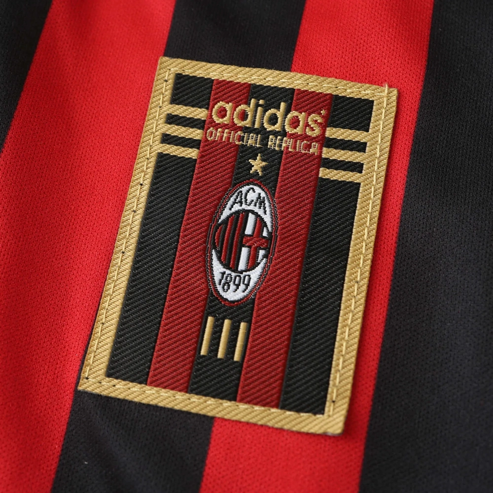 A.C. Milan 9900 Home retro version