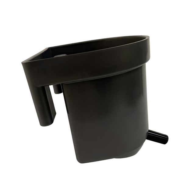 4L calf feeding bucket with silicone nipple